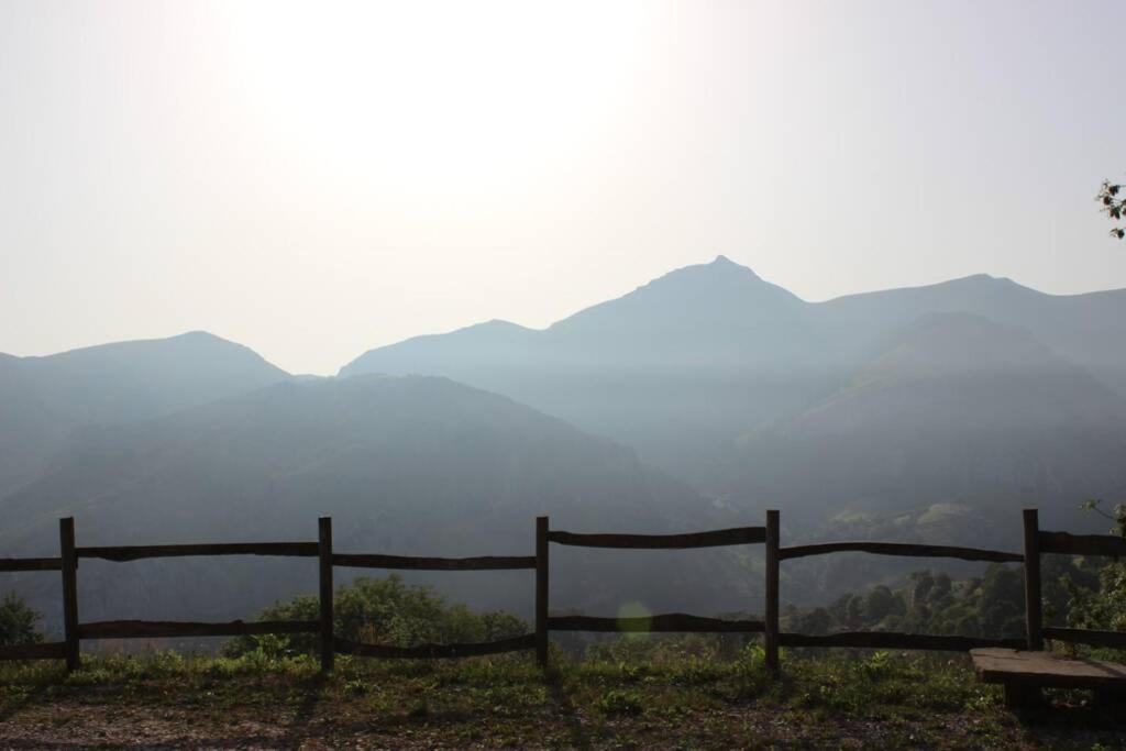 Los Pradones San Roque de Ríomiera Екстериор снимка